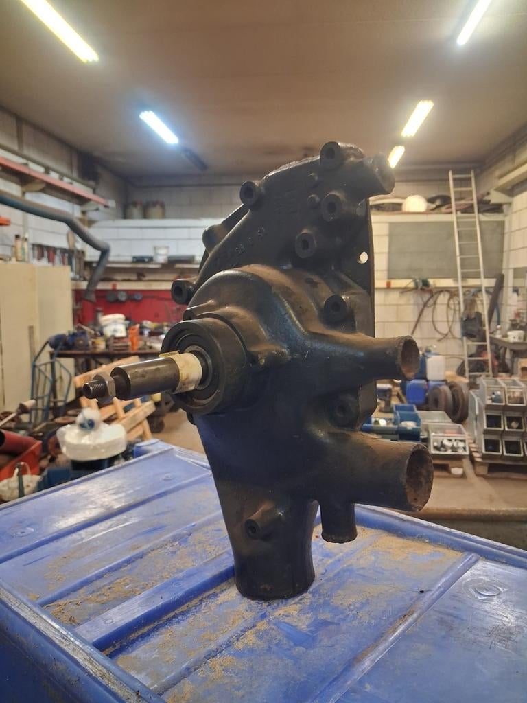 Koelwaterpomp DAF, Huizen en Kamers