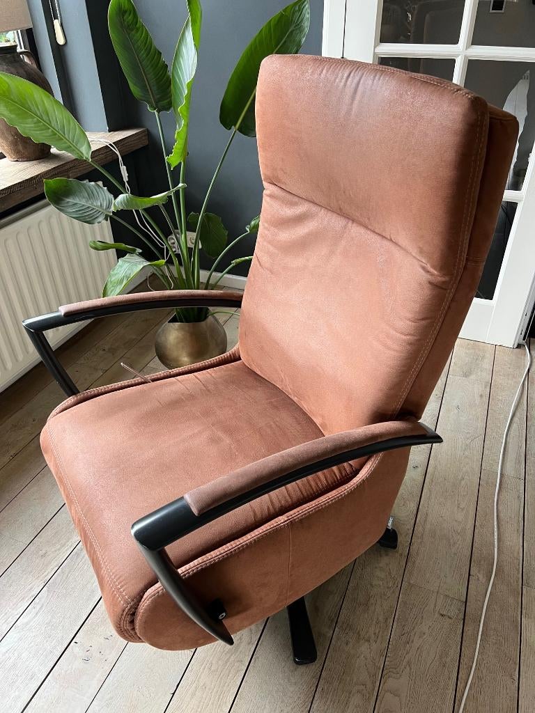 gratis design fauteuil van XOOON, Huis en Inrichting, Fauteuils, Ophalen, Gebruikt, Minder dan 75 cm, Stof