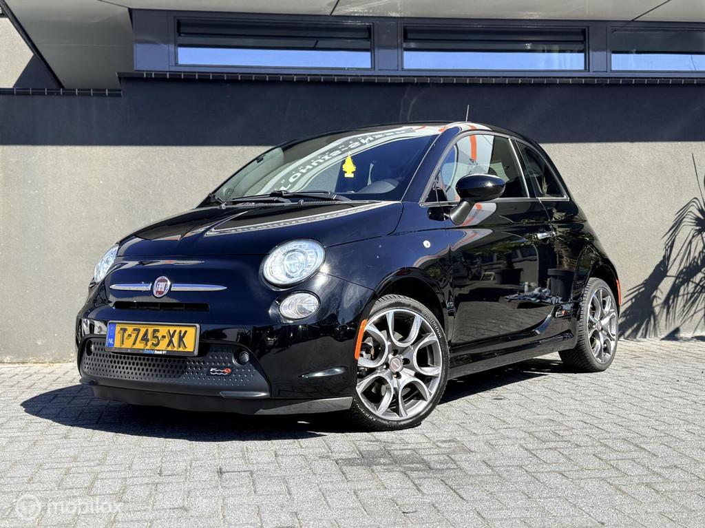 Fiat 500 E 24kwh / Abarth look / nw Apk / € 40,- wegenbela, Auto's, Fiat, Gebruikt, 4 stoelen, Zwart, Leder