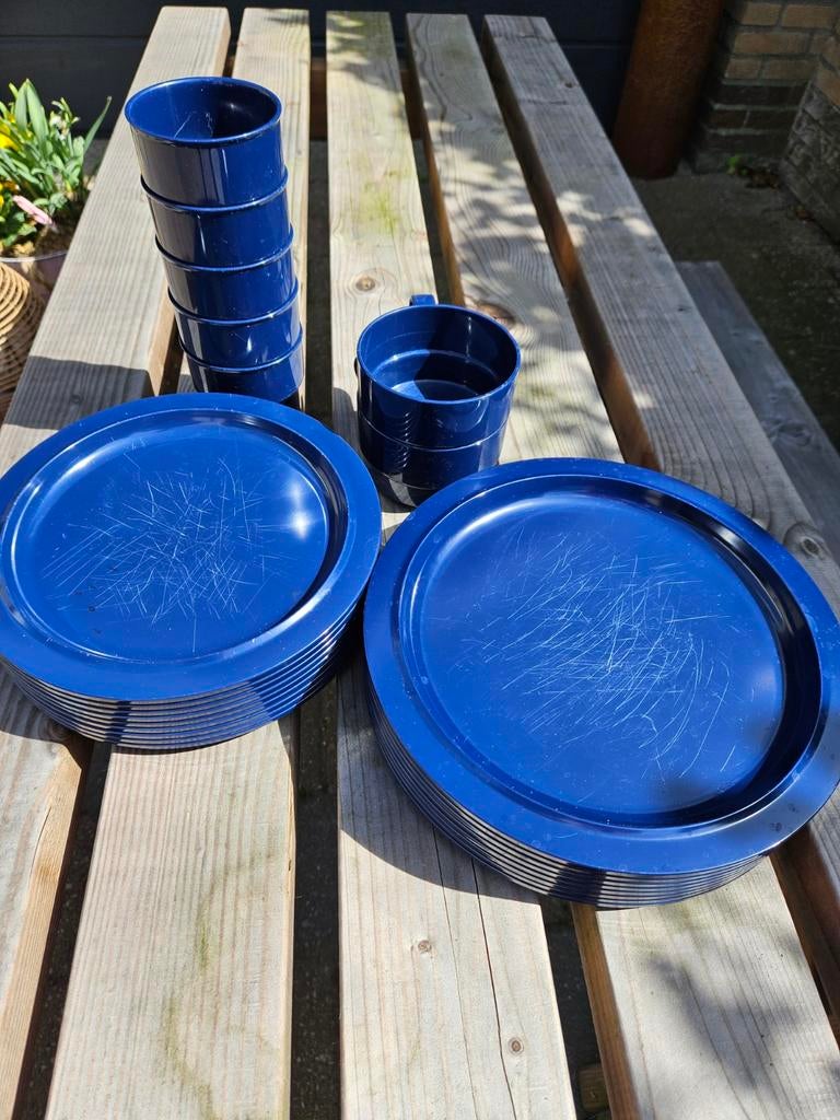Mepal Rosti Servies - Blauw (5 bekers, 2 kommen, 17 borden), Ophalen, Gebruikt