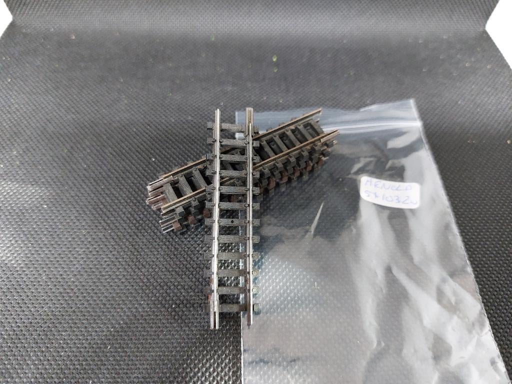 Arnold 0103 - 5 x rechte rail L 57,5 mm (13654), Hobby en Vrije tijd, Modeltreinen | N-Spoor, Arnold, Gebruikt, Gelijkstroom, Rails