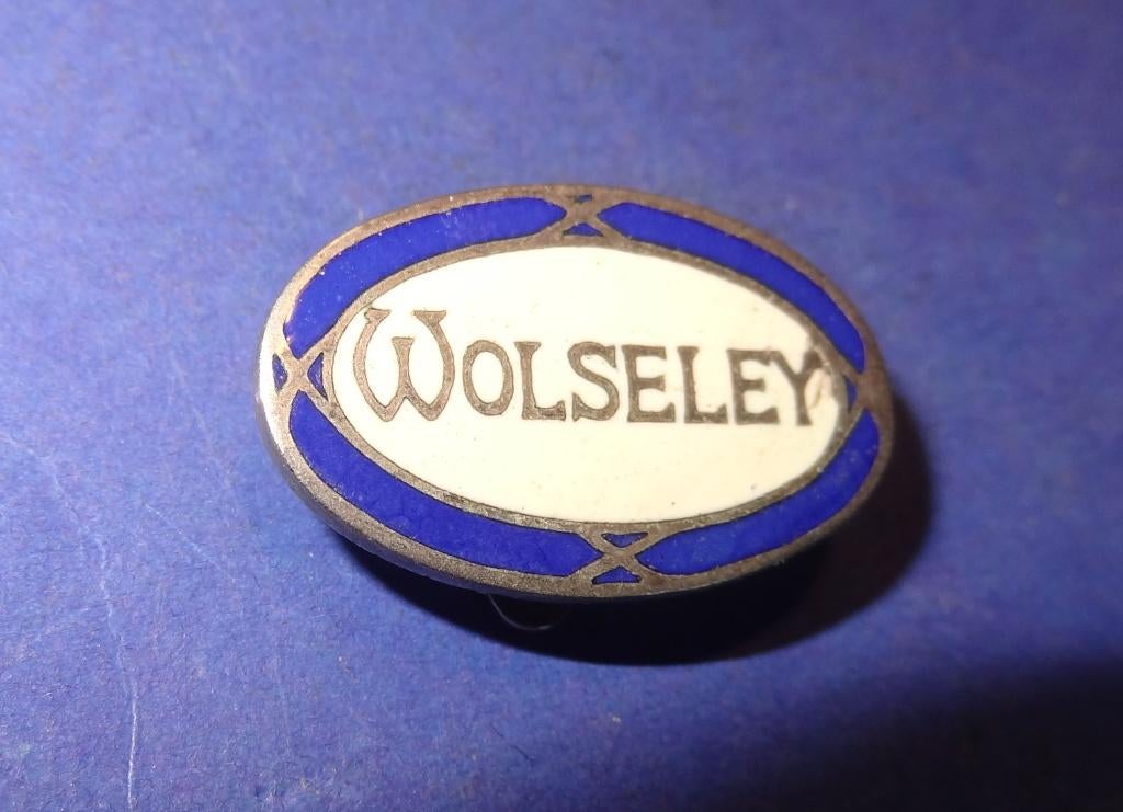 Wolseley Geemailleerde Revers Knoop 26 x 16 mm, Verzenden, Gebruikt, Transport, Speldje of Pin