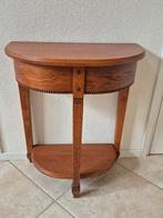 Half rond tafeltje, Ophalen, Minder dan 55 cm, Zo goed als nieuw, Overige vormen