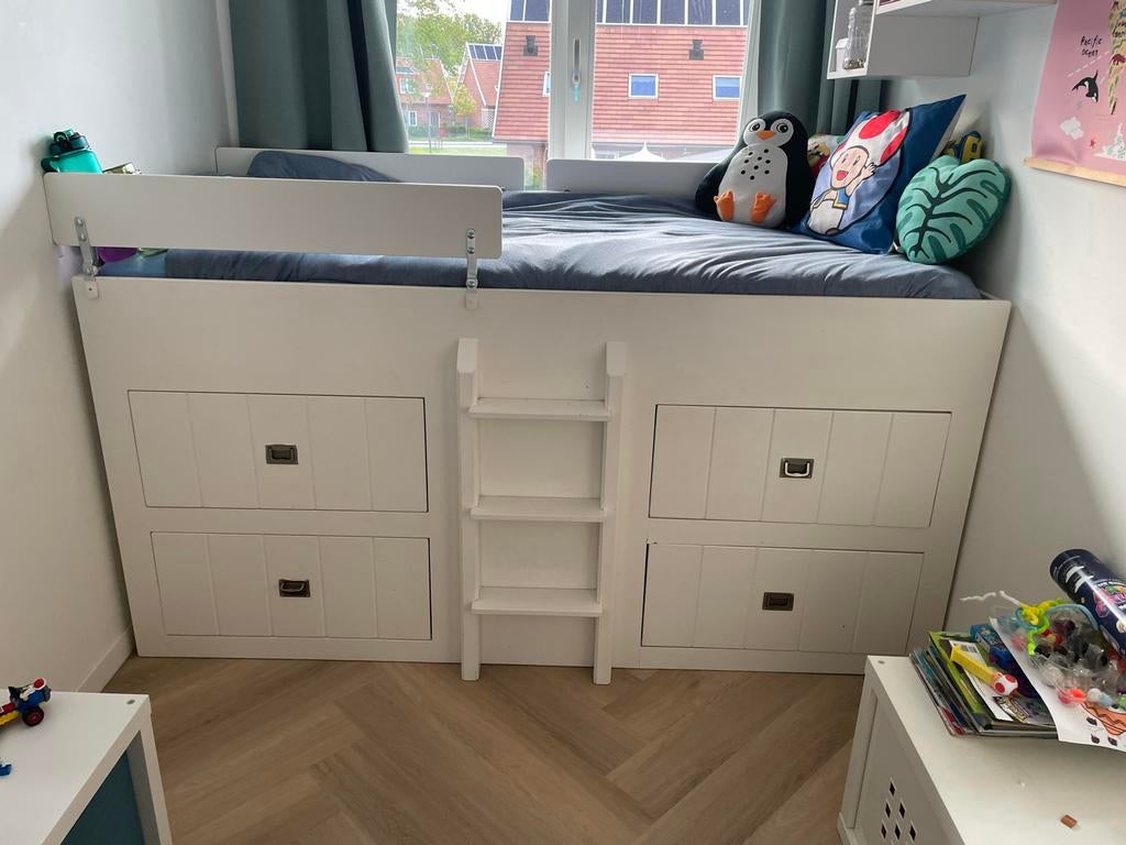 Witte halfhoogslaper met opberglades, Ophalen, Gebruikt, Halfhoogslaper