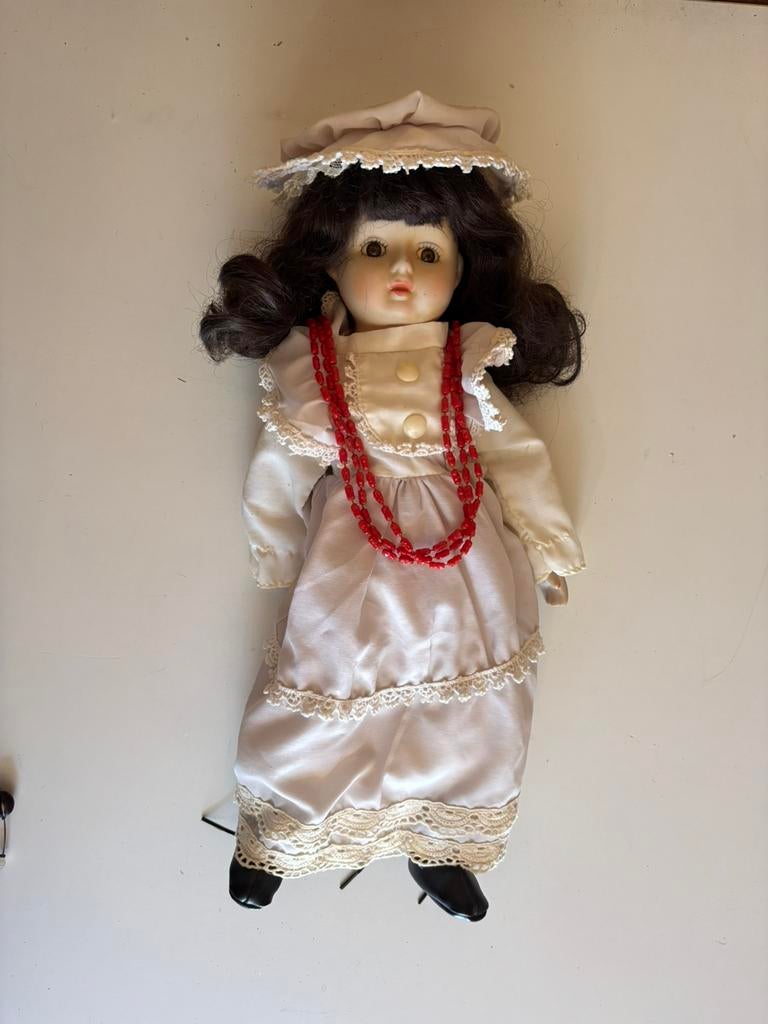 Vintage porseleinen pop jaren 50 - ca. 40 cm, Verzamelen, Poppen, Ophalen of Verzenden, Pop