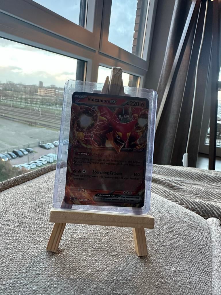 Volcanion EX Pokémon kaart, Ophalen of Verzenden, Gebruikt, Losse kaart, Foil