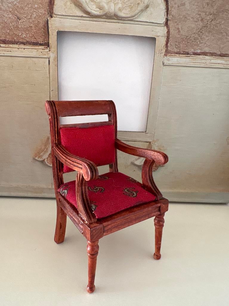 Poppenhuis stoeltje vintage bekleding hout handgemaakt 1:12, Verzamelen, Poppenhuizen en Toebehoren, Ophalen of Verzenden, Gebruikt