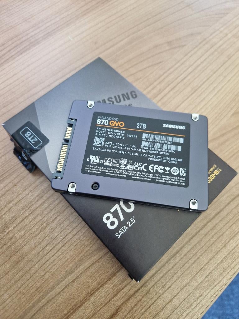 Samsung SSD 870 QVO sata 2.5" 2TB nieuw, Computers en Software, Harde schijven, Intern, 2TB, Nieuw, Ophalen of Verzenden