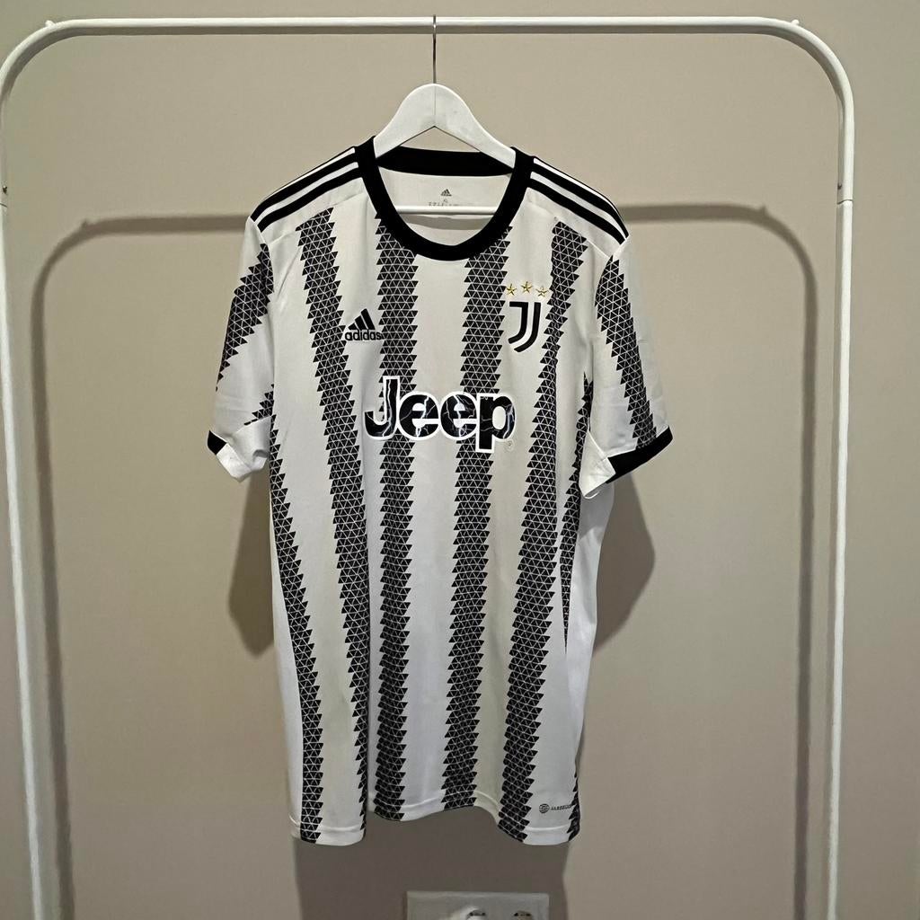 Juventus shirt, Verzamelen, Sportartikelen en Voetbal, Buitenlandse clubs, Shirt, Ophalen of Verzenden, Zo goed als nieuw