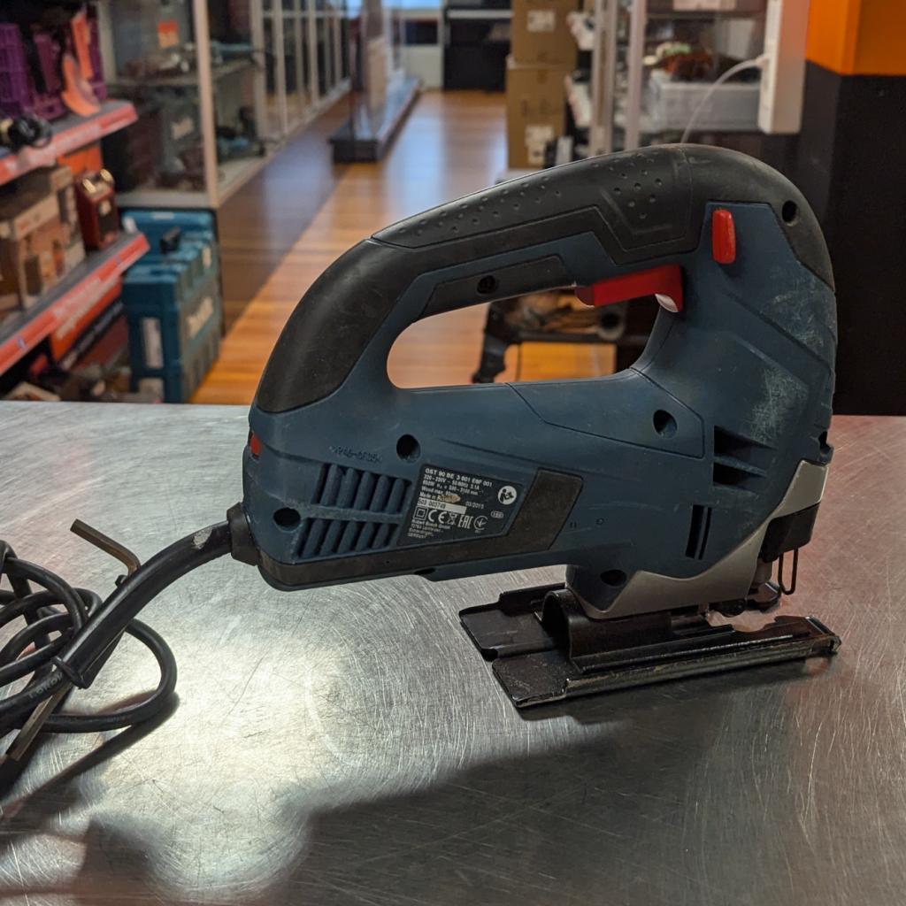 Bosch GST 90 BE Decoupeerzaag, Bosch, Zo goed als nieuw, Support@bosch.com, Robert Bosch GmbH
Robert-Bosch-Platz 1
70839 Gerlingen-Schillerhöhe
Germany