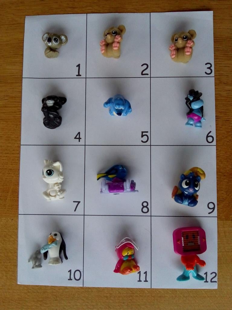 Blad 13 diertjes verrassingsei, Verzamelen, Ophalen of Verzenden, Gebruikt, Overige typen