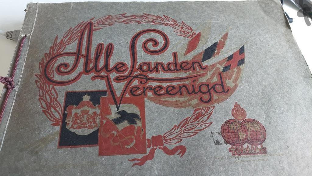 Zeldzaam Turmac verzamelalbum ALLE LANDEN VEERENIGD, Ophalen of Verzenden, Huis en Inrichting