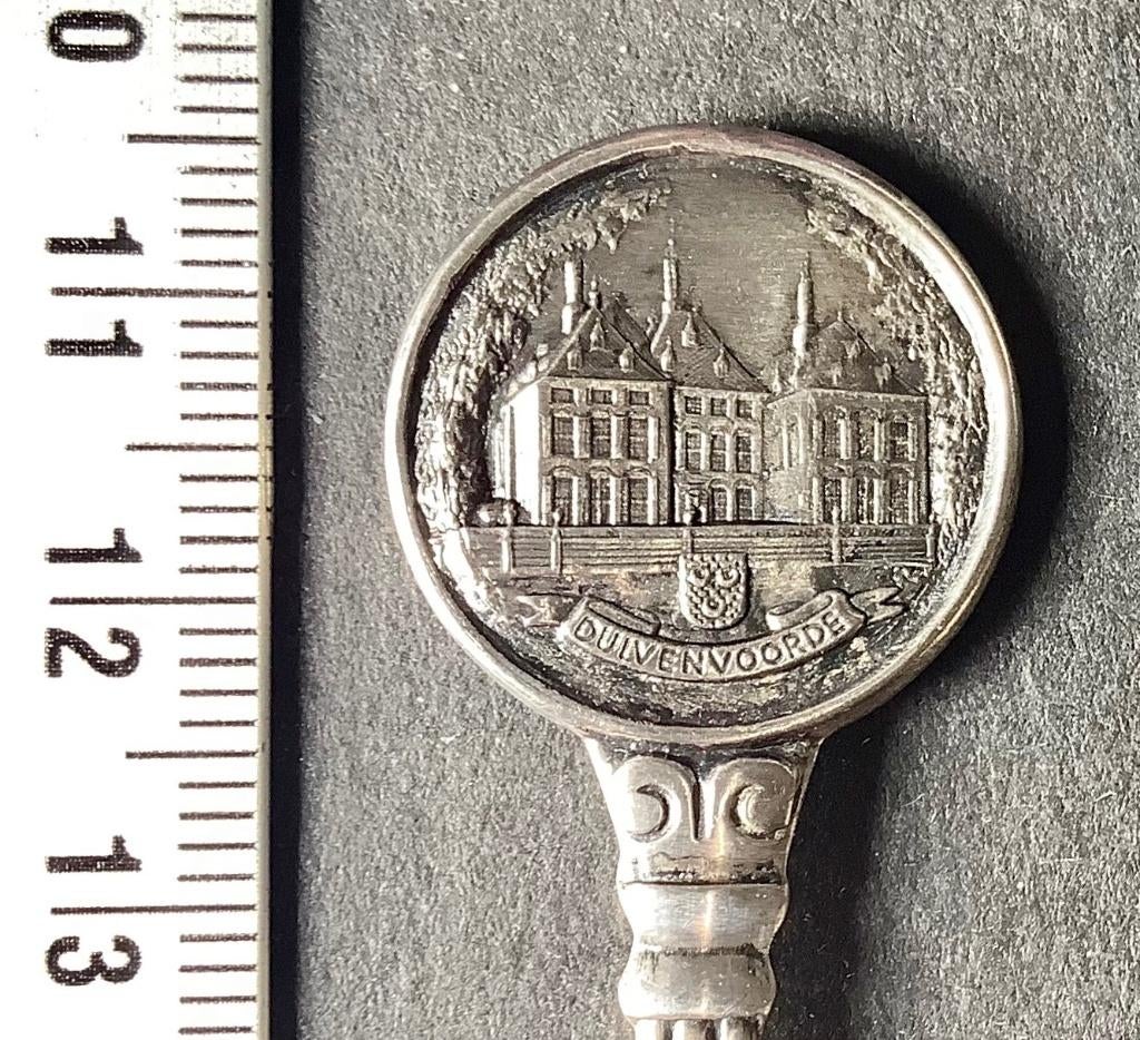 lepel, Voorschoten, kasteel Duivenvoorde. (A1, Ophalen of Verzenden, Gebruikt