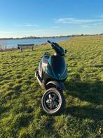 zip 70cc, Fietsen en Brommers, Scooters | Piaggio, Ophalen of Verzenden, Zo goed als nieuw, Tweetakt, Zip