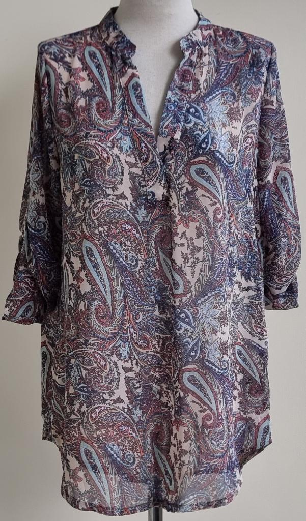 J&S Millenium gekleurde blouse mt. S, Overige kleuren, J&S Millenium, Ophalen of Verzenden, Zo goed als nieuw