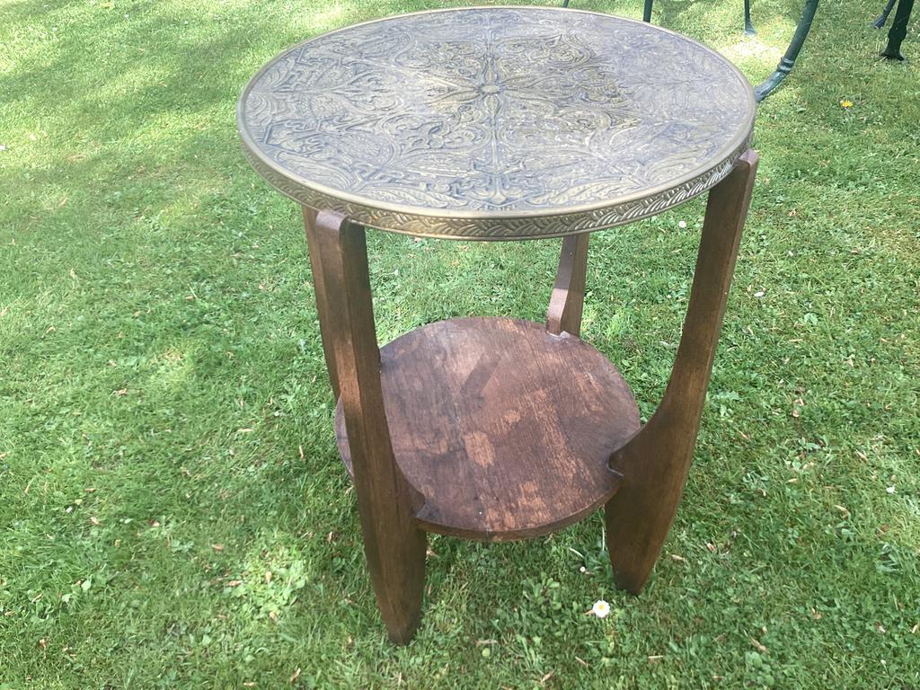 Rook tafeltje met koperen blad doorsnee 50 cm, Ophalen