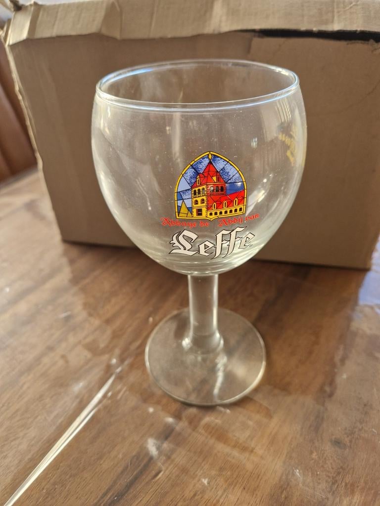Leffe  glazen, Ophalen of Verzenden, Zo goed als nieuw, Glas of Glazen, Overige merken