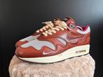 Nike Air Max 1 Patta Wave Dark Russet Gedragen US 9, Ophalen of Verzenden, Gedragen, Bruin