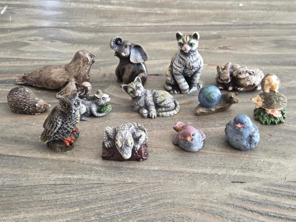 Verzameling van 13 diverse miniatuur dierenbeeldjes, Ophalen of Verzenden, Zo goed als nieuw, Beeldje of Figuurtje