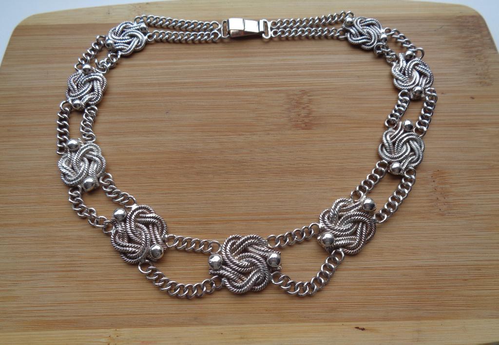 zilveren ketting met Surinaamse mattenklopper [065], Ophalen of Verzenden, Zo goed als nieuw, Zilver, Zilver