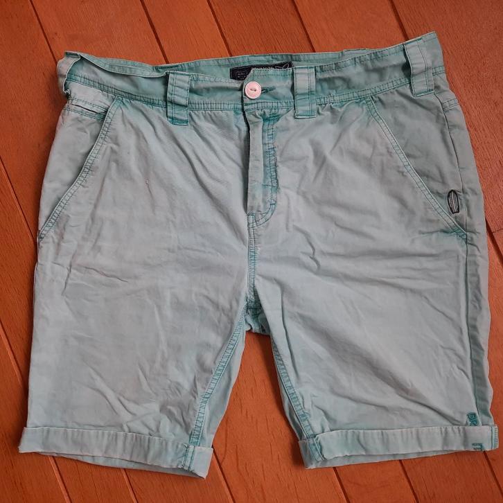 Brunotti bermuda short mint groen maat XL, Kleding | Heren, Broeken en Pantalons, Zo goed als nieuw, Maat 56/58 (XL), Groen, Ophalen of Verzenden