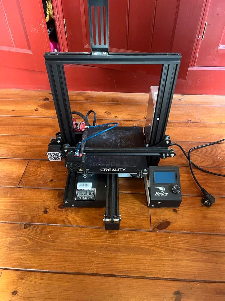 Creality Ender 3 Pro 3D-printer met glazen bed, Computers en Software, 3D Printers, Gebruikt, Ophalen