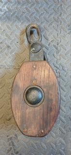 Vintage enkele katrol - Hout en metaal, Ophalen of Verzenden