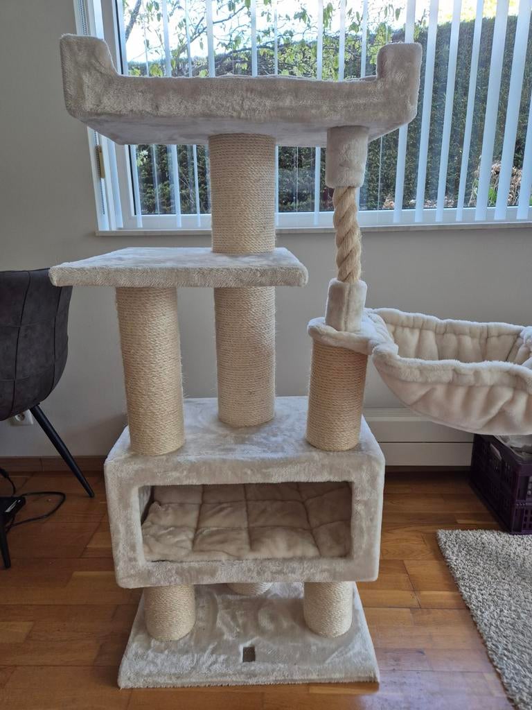 Krabpaal (in zeer goede staat) en spullen, Diensten en Vakmensen, Dieren | Katten | Verzorging, Oppas en Les