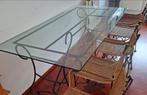 Glazen eettafel met metalen onderstel en rotan stoelen, Ophalen, Gebruikt, 50 tot 100 cm, Glas