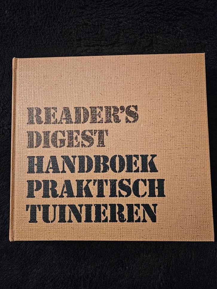 Reader's Digest Handboek Praktisch Tuinieren, Boeken, Wonen en Tuinieren, Gelezen, Tuinieren en Tuinplanten, Ophalen of Verzenden