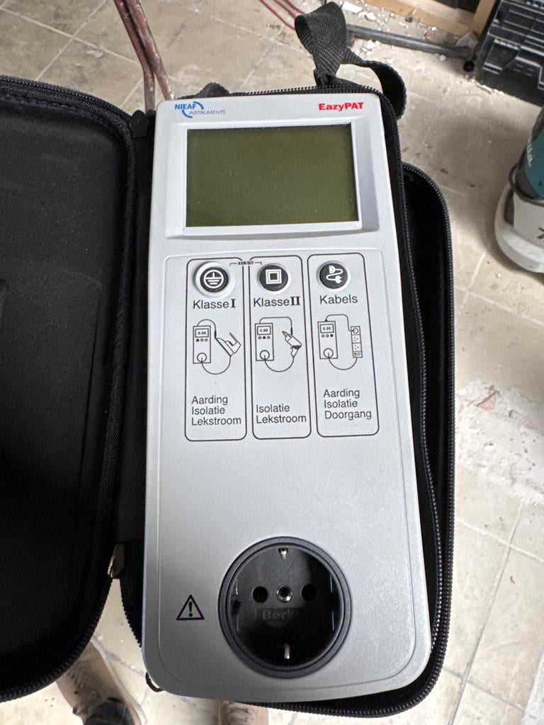 Niecaf Instruments EazyPAT PAT-tester, Doe-het-zelf en Verbouw, Meetapparatuur, Ophalen, Gebruikt, Overige meters