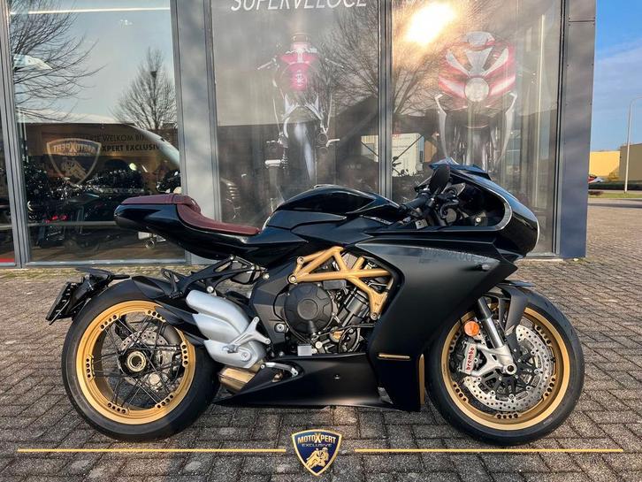 MV AGUSTA SUPERVELOCE 800 S, Motoren, Motoren | MV Agusta, Bedrijf, Super Sport, 3 cilinders, Motorrijbewijs A