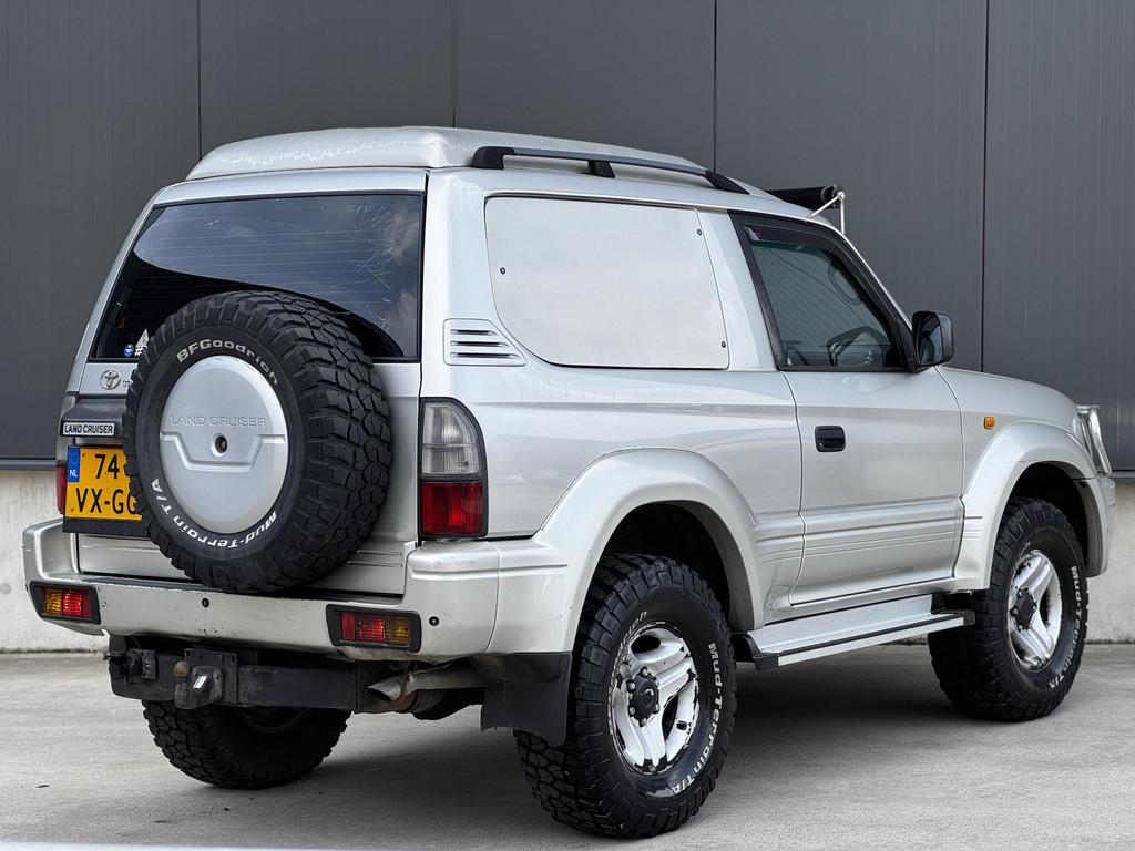 Toyota LandCruiser 90 3.0 D4-D HR 4x4 Automatic, Auto's, Toyota, Automaat, Gebruikt, 163 pk, Origineel Nederlands