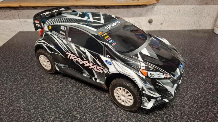 Traxxas Ford Fiesta ST Rally 4x4 VXL Brushless, Hobby en Vrije tijd, Modelbouw | Radiografisch | Auto's, Gebruikt, Auto offroad