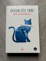 Ufkun Öte Yanı - İrem Uzunhasanoğlu (Turks boek), Ophalen of Verzenden, Zo goed als nieuw, Wereld overig