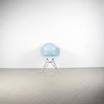 1x Vitra Eames DAR Kuipstoel Baby Blue – Chroom, Niet ingevuld, Kunststof, Niet ingevuld, Ophalen of Verzenden