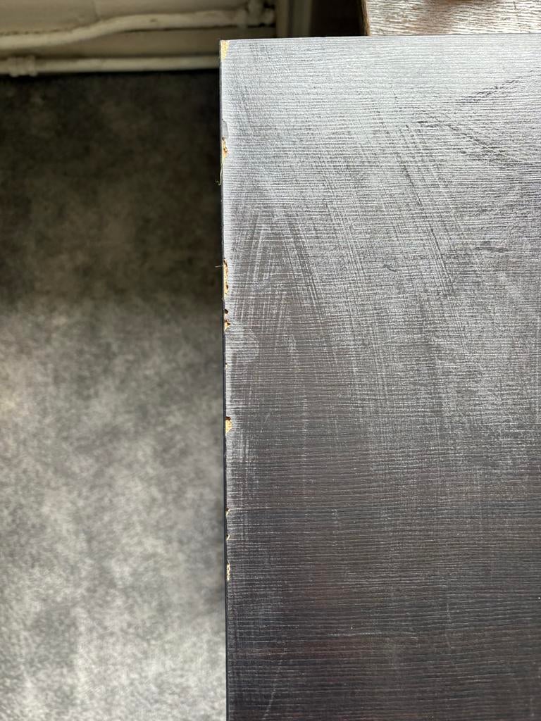 Zwarte tafel, Huis en Inrichting, Stoffering | Vloerbedekking, Ophalen, Zo goed als nieuw, 75 m² of meer, Laminaat