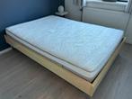 Bed met matras, Huis en Inrichting, Slaapkamer | Bedden, Ophalen, Tweepersoons, 140 cm, 200 cm