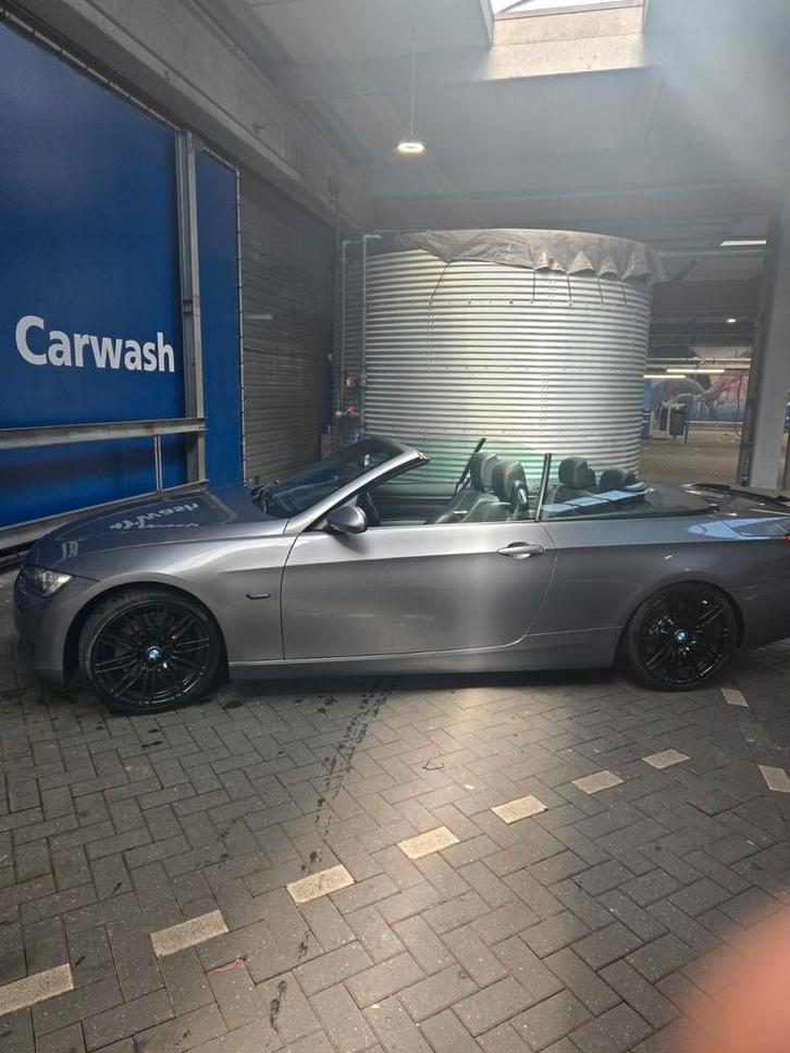 BMW 3-Serie 3.0 I 335 Cabrio e93 AUT 2007 Grijs, Auto's, BMW, Particulier, 3-Serie, ABS, Airbags, Airconditioning, Alarm, Android Auto