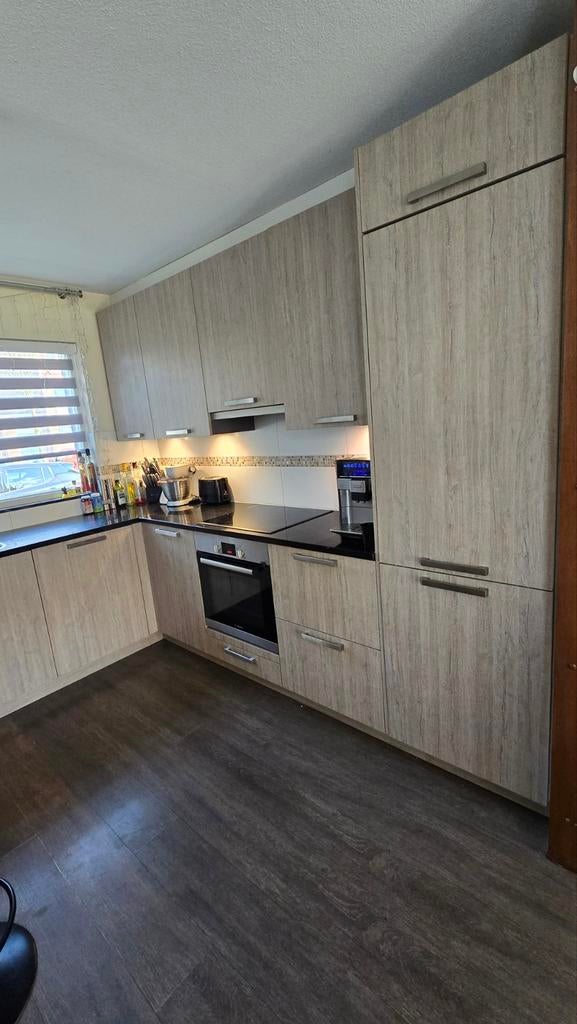 Moderne kwaliteitskeuken met bar zgan, grijs eiken kleur, Ophalen, Overige kleuren, Hoekkeuken, Graniet of Steen