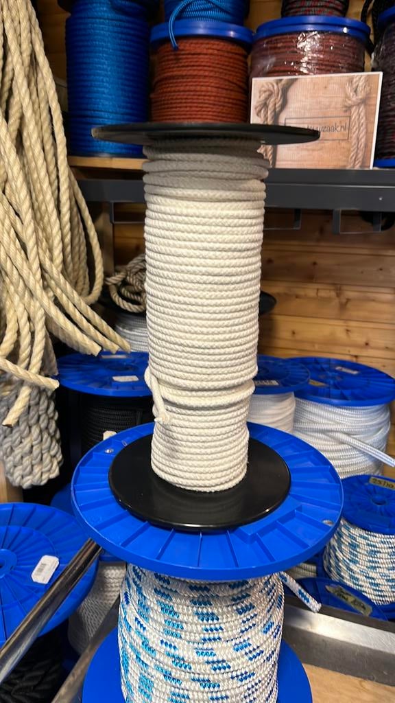 Rol 47 meter 6 mm dik gevlochten katoen, Ophalen of Verzenden, Nieuw, Lijn of Blok