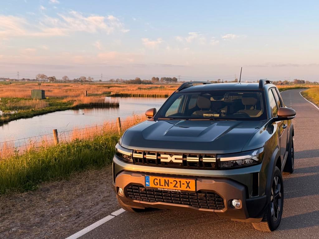 Dacia Duster 1.2 TCe 131pk Mild Hybrid 4x4 2024 Groen, Euro 6, 1199 cc, Duster, Overige kleuren