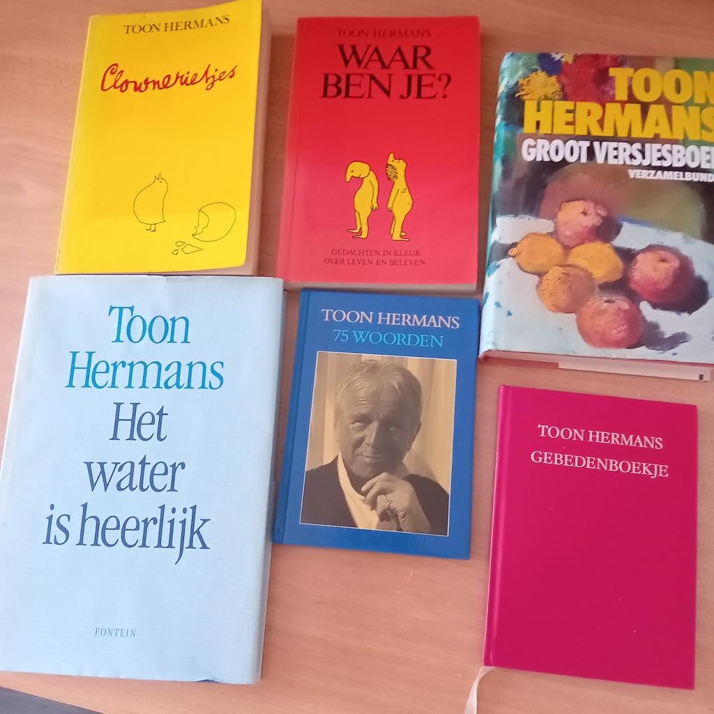 Boeken van Toon Hermans aangeboden, Ophalen of Verzenden, Zo goed als nieuw