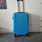 Rolkoffer middel blauw (merk Line travel), Sieraden, Tassen en Uiterlijk, Koffers, 60 tot 70 cm, Gebruikt, Hard kunststof, Ophalen of Verzenden