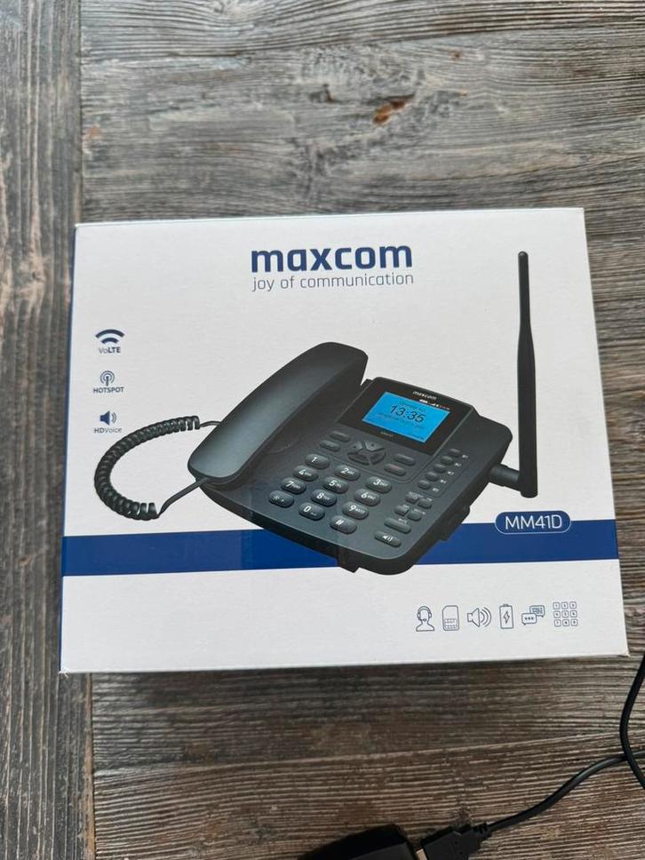 Senioren telefoon MaxCom Comfort MM41D, Telecommunicatie, Vaste telefoons | Handsets en Draadloos, Zo goed als nieuw, 1 handset