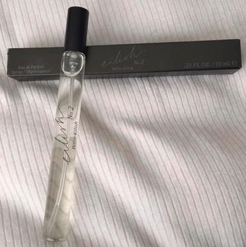 Billie Eilish No. 2 Eau De Parfum beschikbaar voor biedingen