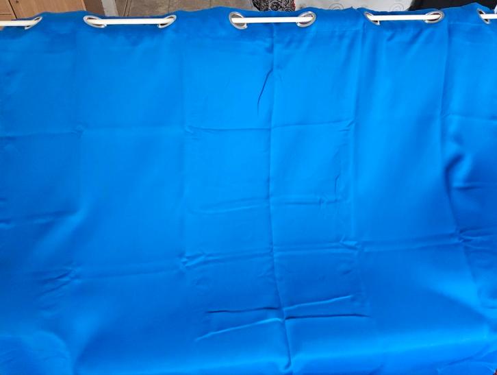 2 Verduisterende LIFA gordijnen van 250 cm hoog en 148 cm br, Huis en Inrichting, Stoffering | Gordijnen en Lamellen, Zo goed als nieuw