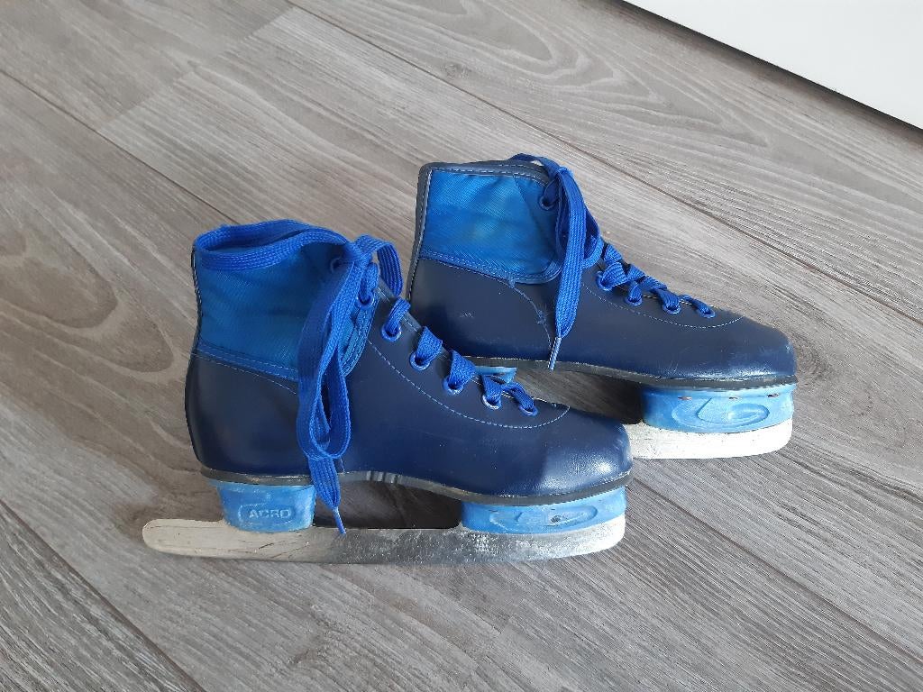 Blauwe schaatsen kinderen, maat 29, Sport en Fitness, Schaatsen, Overige merken, Gebruikt, Ophalen of Verzenden, IJshockeyschaatsen