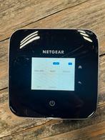 Netgear Nighthawk M1 MR2100 - Camper Router, Ophalen of Verzenden, Gebruikt, Router met modem