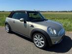 Mini Cooper Cabrio 1.6 120pk 2010, Zwart, Cabriolet, 4 stoelen, Origineel Nederlands